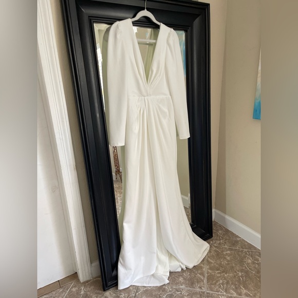 Lulus Stunning Romance‎ White Long Sleeve Mermaid Maxi Dress Size Medium - Picture 4 of 13